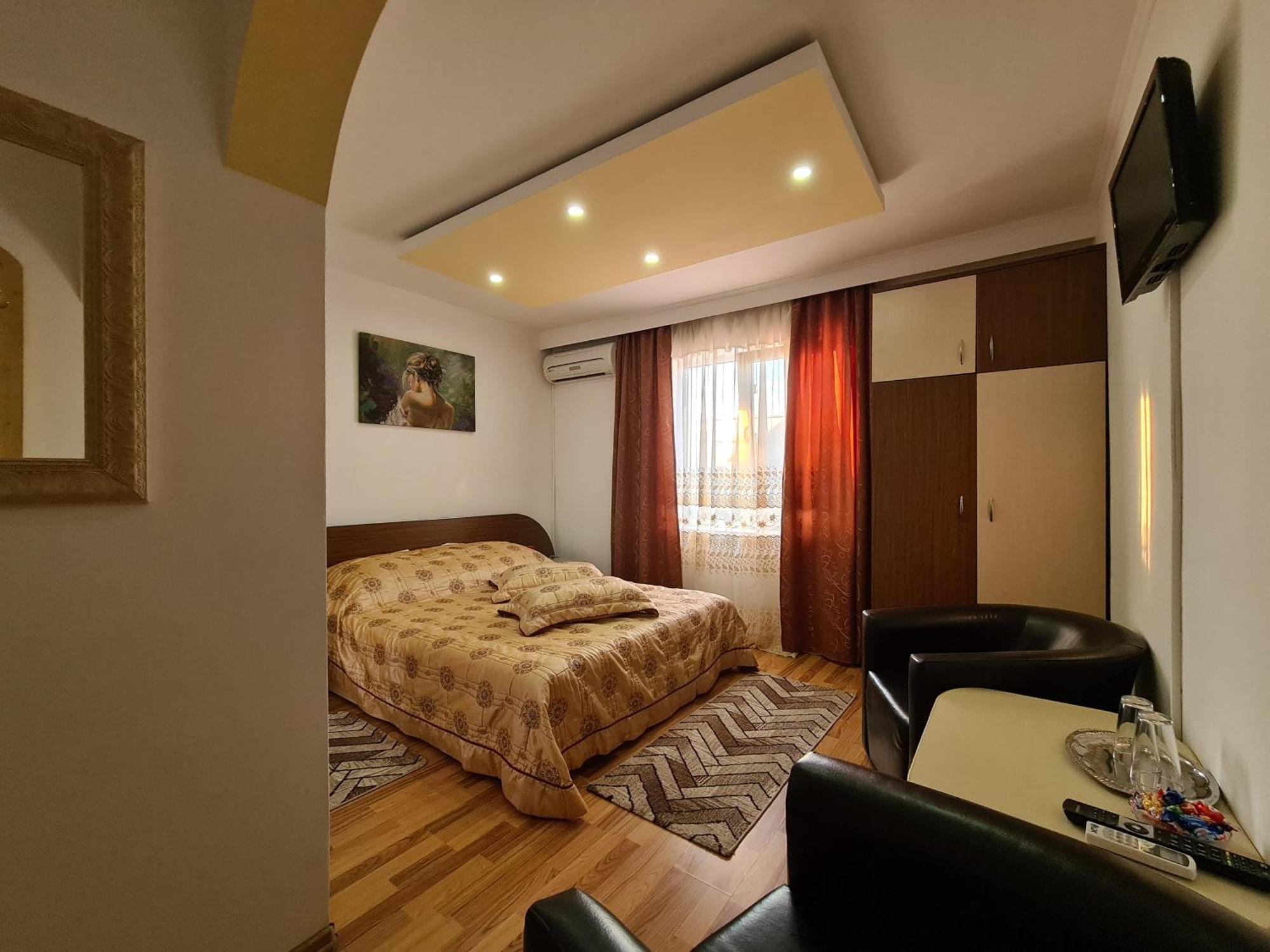 Casa Bianca Hotel Două Mai Exterior foto